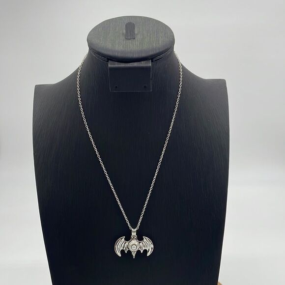 Jewelry - Silver alloy Bat Pendant with Faux Pearl